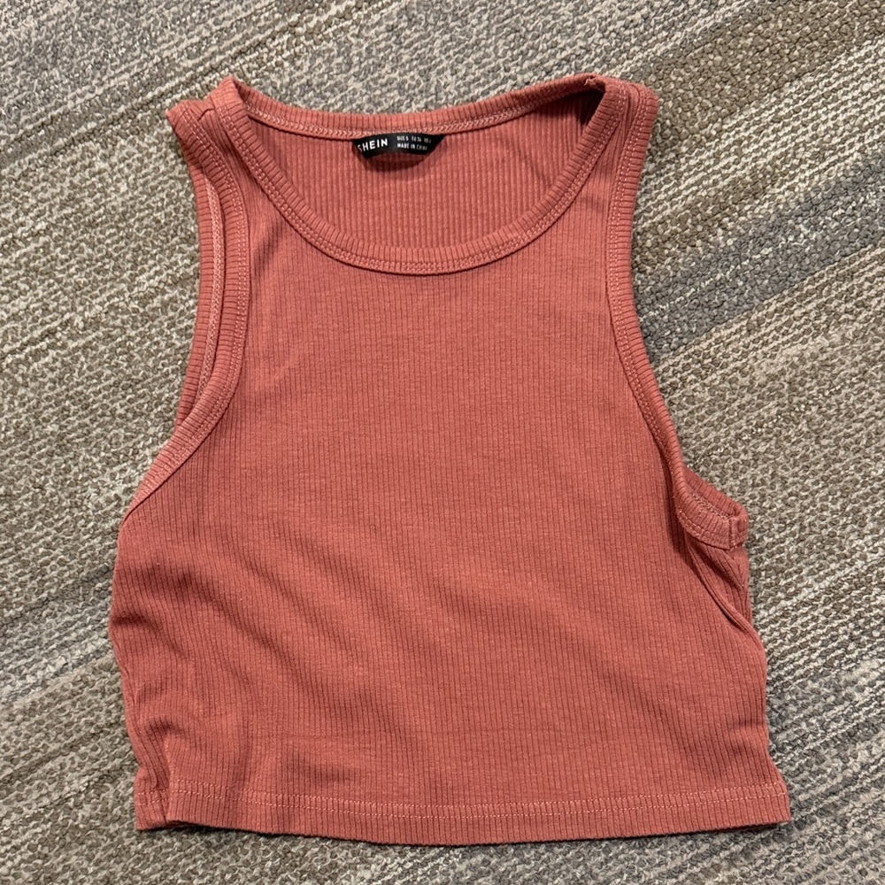SHEIN Maroon Ribbed Crop Top